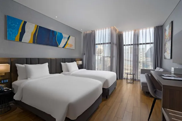 Premier Pearl Hotel — Deluxe Twin City View