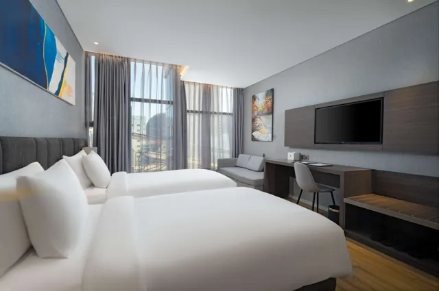 Premier Pearl Hotel — Deluxe Twin City View