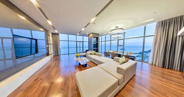 Premier Pearl Hotel — A suite opening onto the ocean